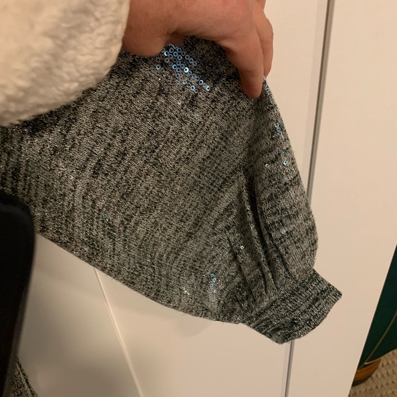 Gorgeous INC light weight sparkly sweater/blouse. Size L. - Picture 5 of 8